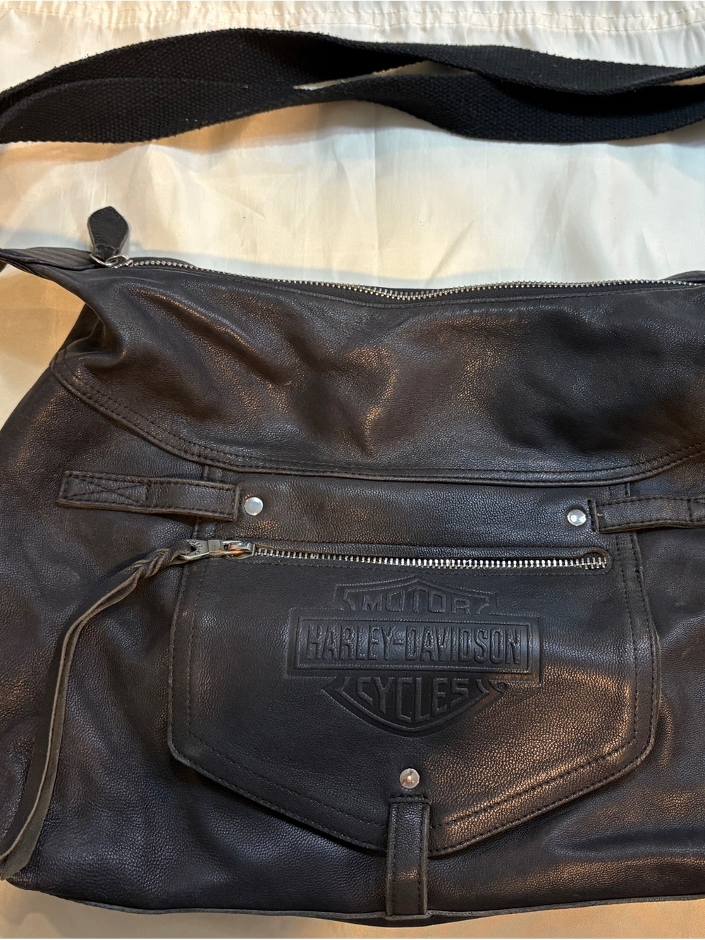 Harley-Davidson Black Leather Messenger Bag with Embossed Logo